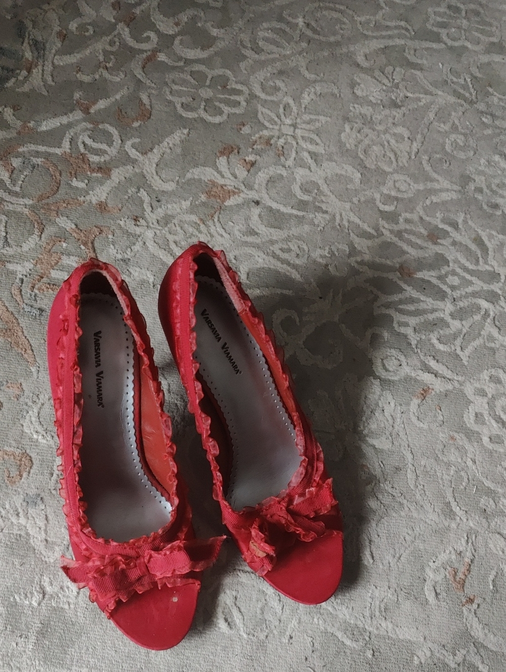Varsavia Viamara Red Ruffle Peep-Toe Women's Heels